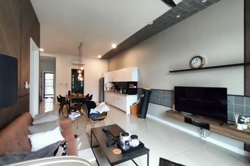 Isle of Kamares, Setia Eco Glades