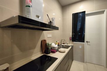 Isle of Kamares, Setia Eco Glades