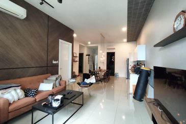 Isle of Kamares, Setia Eco Glades