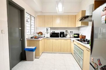 Seri Maya Condominium