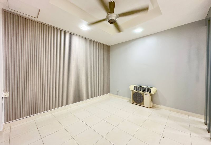 Bandar Tun Hussein Onn