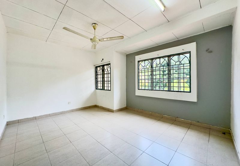 Bandar Tun Hussein Onn