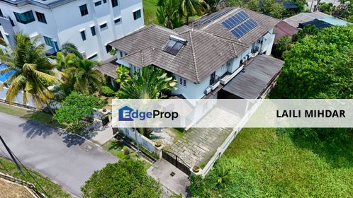 [HUGE LAND 12,497sqft WITH PRIVATE POOL] Two Storey Bungalow House , Seksyen 8, Kota Damansara, Selangor, Kota Damansara