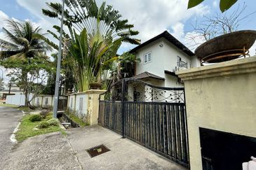 Seksyen 8, Kota Damansara