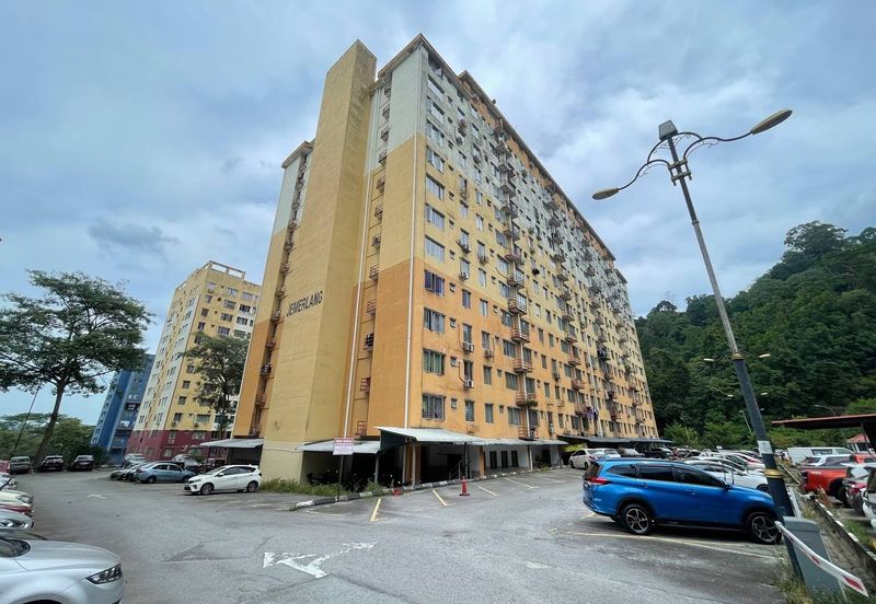 Jemerlang Apartment, Selayang Heights