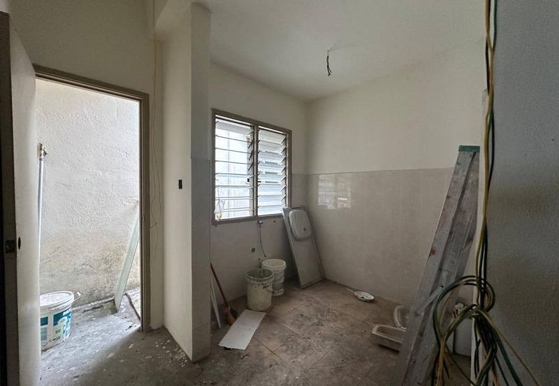 Antilia Shop Apartment, Bandar Tasik Puteri