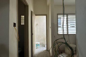 Antilia Shop Apartment, Bandar Tasik Puteri