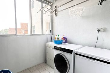 Seri Maya Condominium