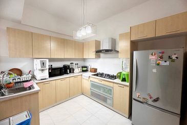 Seri Maya Condominium