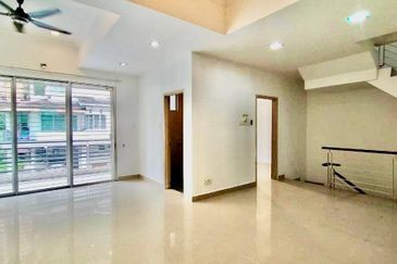 Ariza Garden Villa @ Taman Raintree