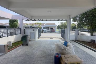 Taman Albury 1 @ Mahkota Hills