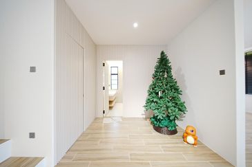 Bukit Suria Garden Village