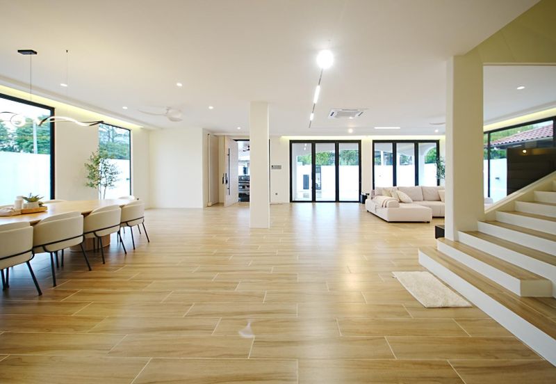 Bukit Suria Garden Village