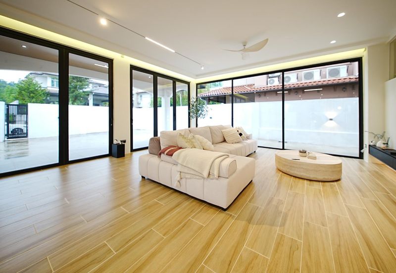 Bukit Suria Garden Village