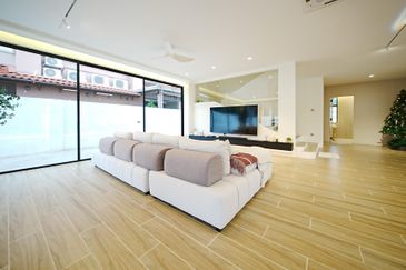 Bukit Suria Garden Village