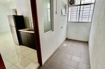 Green Suria Apartment