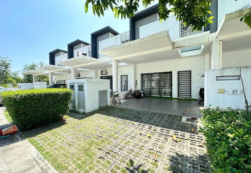 Casa Green @ Cybersouth