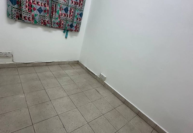 Taman Saujana Puchong