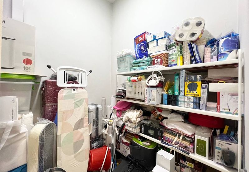 UPPERVILLE @ 16 Quartz Melawati