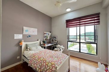 UPPERVILLE @ 16 Quartz Melawati