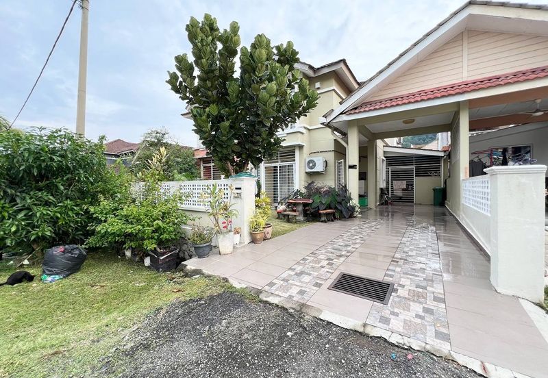 Lorong Az-Zaharah 10/3