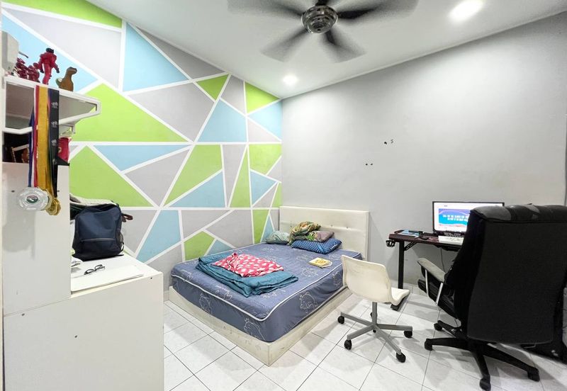 Lorong Az-Zaharah 10/3