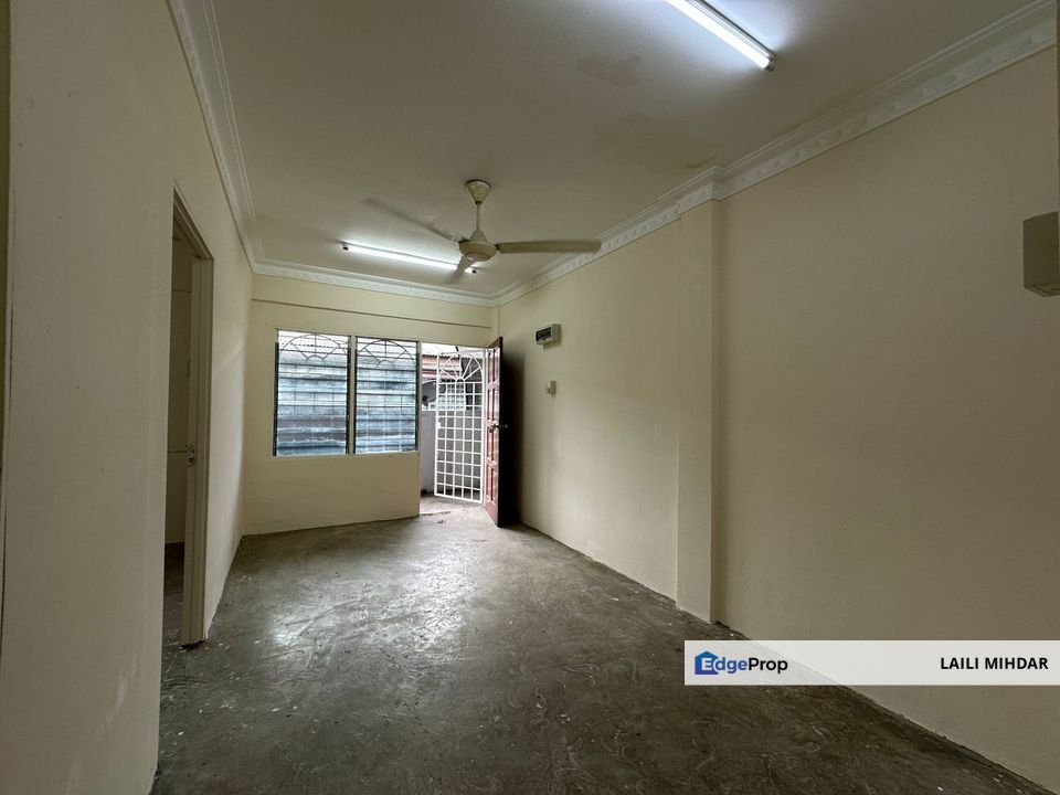 Taman Puchong Perdana Flat For Sale Near LRT Puchong Perdana, Selangor, Puchong