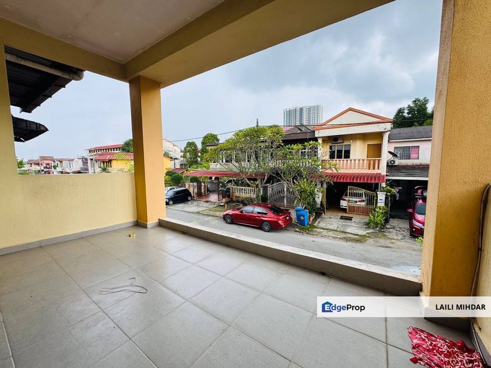 Kampung Melayu Subang Double Storey Terrace House For Sale, Selangor, Subang