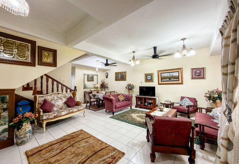 Seksyen 8, Kota Damansara