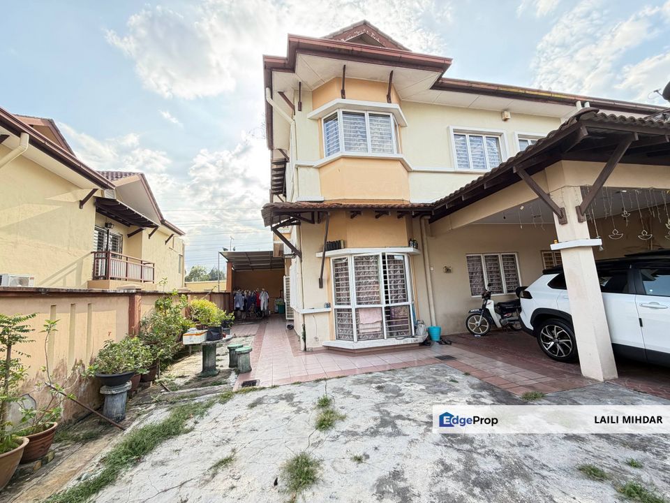 Seri Aman Heights, Sungai Buloh Double Storey Semi Detached House For Sale , Selangor, Sungai Buloh
