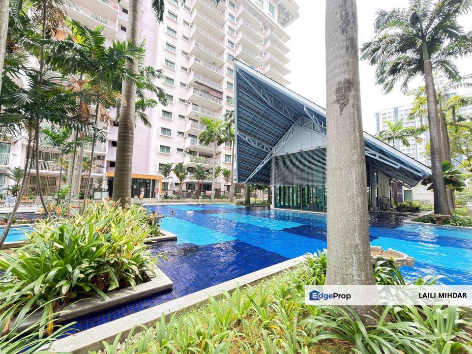 Duplex Penthouse Indah Alam Condominium For Sale, Selangor, Shah Alam