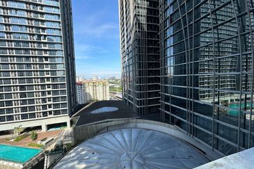 KL Gateway Premium Residence