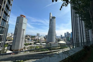 KL Gateway Premium Residence