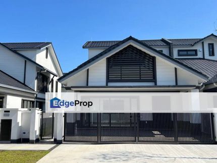 DOUBLE STOREY SEMI DETACHED HEVEA FASA A, ELMINA EAST, Selangor, Shah Alam