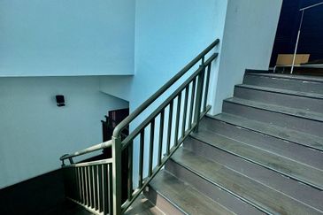 Kristal Court, Seksyen 7