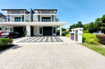 Tenderfields @ Eco Majestic