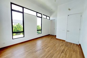 Tenderfields @ Eco Majestic