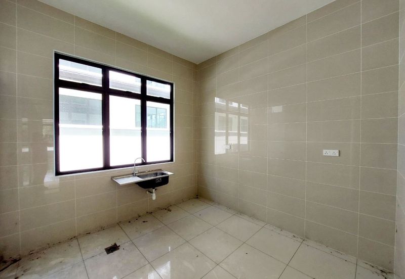 Tenderfields @ Eco Majestic