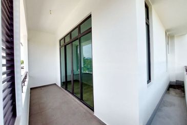 Tenderfields @ Eco Majestic