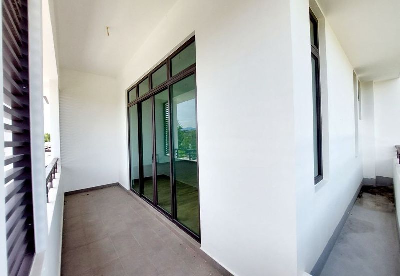 Tenderfields @ Eco Majestic