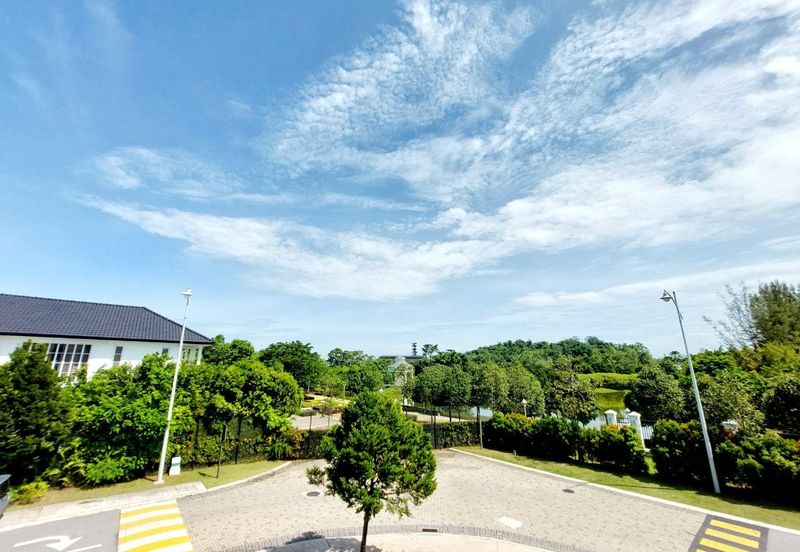 Tenderfields @ Eco Majestic