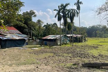 Pekan Ulu Yam (Lama)