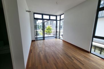 [Freehold Individual Title] 3 Storey Semi-D 40'x80' @ Putrajaya