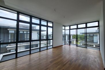 [Freehold Individual Title] 3 Storey Semi-D 40'x80' @ Putrajaya