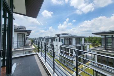 [Freehold Individual Title] 3 Storey Semi-D 40'x80' @ Putrajaya