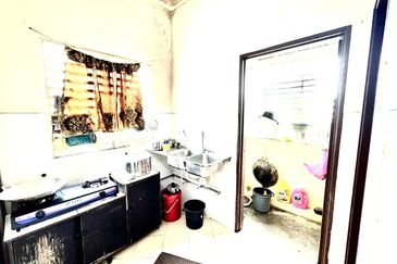 Taman Pinggiran Pelangi