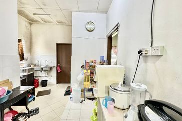 Taman Pinggiran Pelangi