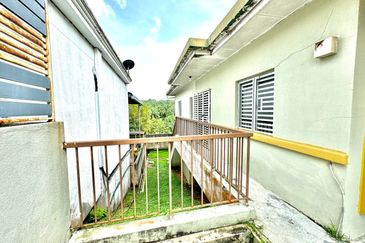 Taman Pinggiran Pelangi