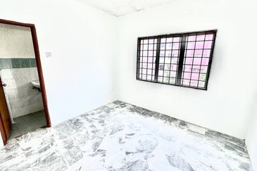 Iris Apartment, Taman Saujana Utama