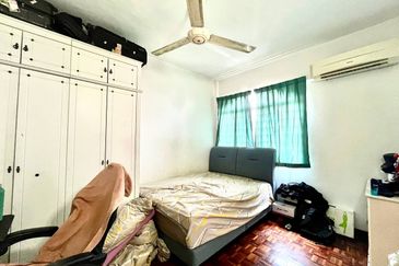 Apartmen Kampung Tunku